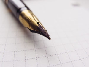 An Inky Mess! Wing Sung 233 Fountain Pen Review